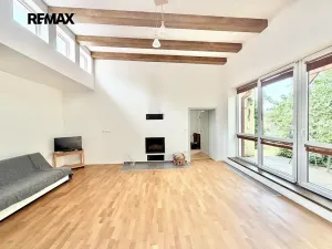 Prodej rodinného domu, Hřebeč, V háji, 165 m2