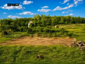 Prodej pozemku pro bydlení, Žalhostice, 1850 m2