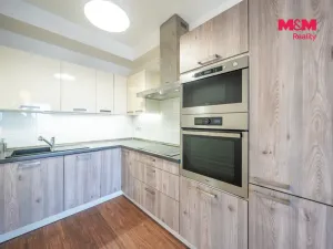 Pronájem bytu 2+kk, Praha - Letňany, Hlučkova, 60 m2
