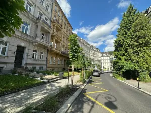 Prodej bytu 3+1, Karlovy Vary, Sadová, 112 m2