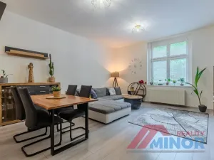 Prodej bytu 3+1, Slaný, Ouvalova, 98 m2