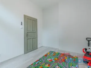 Prodej bytu 3+1, Slaný, Ouvalova, 98 m2
