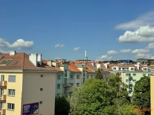 Prodej bytu 2+kk, Praha - Vršovice, Jerevanská, 77 m2
