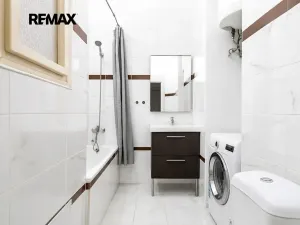 Pronájem bytu 1+1, Praha - Břevnov, U kaštanu, 43 m2