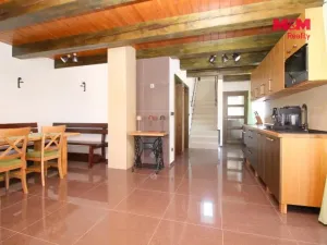 Prodej rodinného domu, Náchod - Jizbice, 149 m2