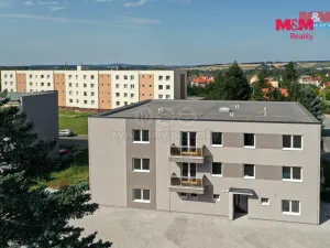 Pronájem bytu 1+kk, Chrást, Kolmá, 30 m2