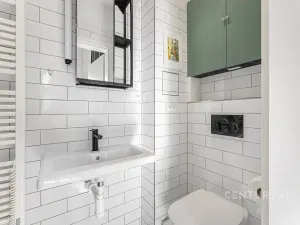 Prodej bytu 1+1, Praha - Košíře, Holečkova, 31 m2