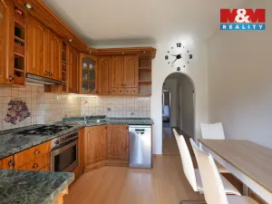 Prodej rodinného domu, Prostějov, Bezručovo nám., 180 m2