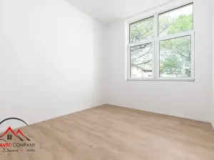 Pronájem bytu 2+kk, Ostrava, Křišťanova, 41 m2