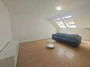 Pronájem bytu 2+1, Vsetín, Smetanova, 80 m2