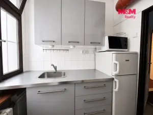 Pronájem kanceláře, Praha - Prosek, Prosecká, 113 m2
