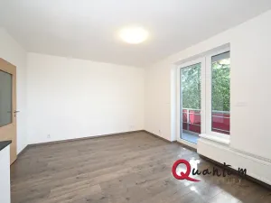 Pronájem bytu 1+kk, Říčany, Na Výšině, 25 m2