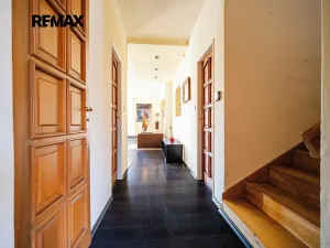Prodej bytu 6+kk a větší, Doksy, Okružní, 412 m2