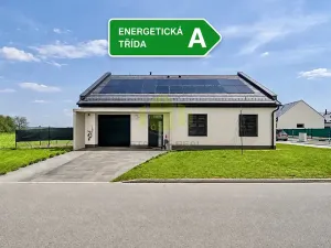 Prodej rodinného domu, Ústín, 128 m2