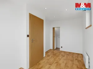 Prodej rodinného domu, Kněževes, U haldy, 155 m2