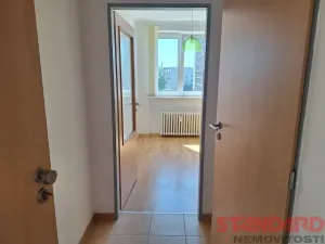 Pronájem bytu 1+1, Plzeň, Částkova, 32 m2