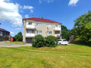 Prodej bytu 3+1, Luká, 70 m2