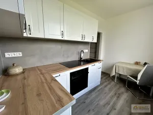 Prodej bytu 1+1, Broumov, Pionýrská, 36 m2