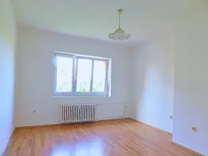 Pronájem bytu 2+kk, Ústí nad Labem, Koněvova, 41 m2