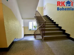 Pronájem bytu 1+kk, Praha - Vršovice, Jakutská, 28 m2