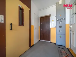 Pronájem bytu 2+kk, Praha, Bruslařská, 40 m2