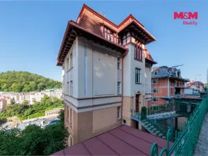 Pronájem bytu 2+1, Karlovy Vary, Na Vyhlídce, 83 m2