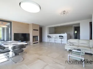 Prodej rodinného domu, Křižany, 470 m2