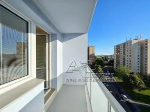 Prodej bytu 3+1, České Budějovice, Labská, 76 m2