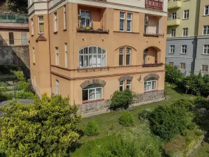 Prodej bytu 3+1, Karlovy Vary, Na Vyhlídce, 90 m2