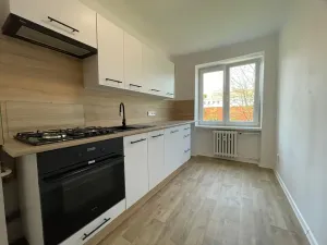 Pronájem bytu 2+1, Třinec, Jablunkovská, 56 m2