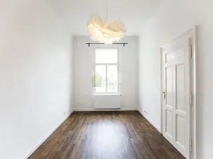 Pronájem bytu 2+kk, Praha - Žižkov, Ondříčkova, 43 m2