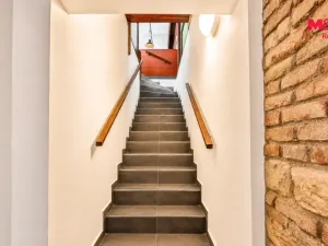Pronájem restaurace, Praha - Nusle, Sekaninova, 194 m2