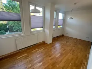 Pronájem bytu 2+kk, Praha - Vinohrady, Perucká, 40 m2
