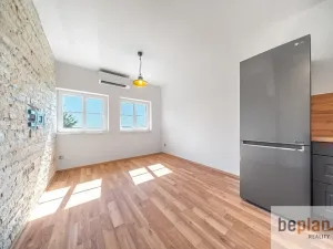 Prodej bytu 2+kk, Stříbrná Skalice, 48 m2