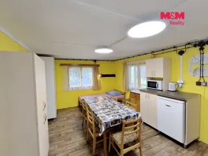 Prodej chaty, Pojbuky, 777 m2