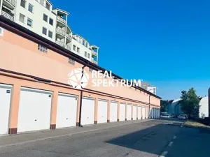Prodej garáže, Blansko, Jasanová, 17 m2
