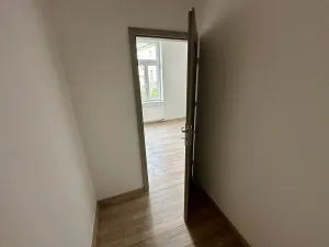Pronájem bytu 2+kk, Semily, Komenského náměstí, 48 m2