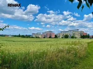 Prodej pole, Praha, 2739 m2