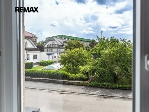 Pronájem rodinného domu, Praha - Strašnice, U trati, 120 m2