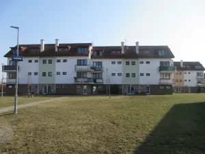 Prodej bytu 2+kk, Šaratice, Slunná, 53 m2