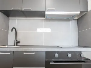 Pronájem bytu 1+kk, Praha - Modřany, Pertoldova, 29 m2