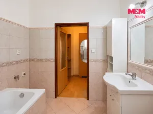 Prodej bytu 2+1, Aš, Krajkářská, 65 m2