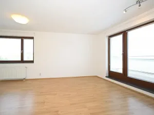 Pronájem bytu 2+kk, Praha - Liboc, Evropská, 56 m2