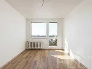 Pronájem bytu 2+kk, Praha - Prosek, Zárybská, 41 m2