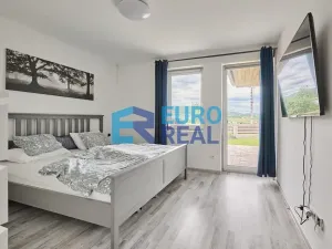 Prodej rodinného domu, Bavoryně, 125 m2