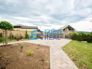 Prodej rodinného domu, Bavoryně, 125 m2