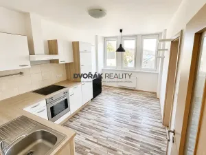 Pronájem bytu 2+kk, Karlík, K Třešňovce, 34 m2