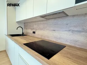 Pronájem bytu 2+kk, Hostivice, Cihlářská, 40 m2