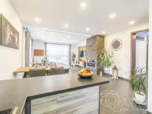 Prodej rodinného domu, Rožmitál pod Třemšínem, 180 m2