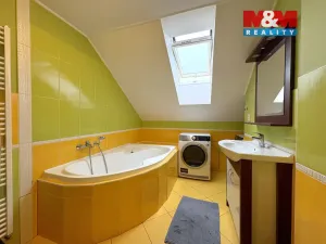 Prodej rodinného domu, Velké Žernoseky, 438 m2
